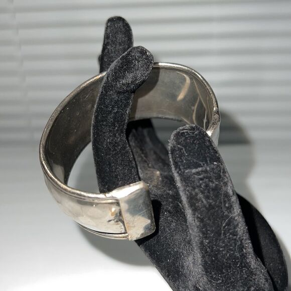 Closet Sale 3 for $15 Silver Tone Cuff Bracelet - Picture 4 of 12